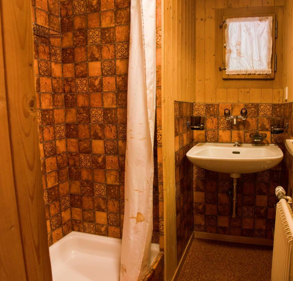 Chalet Suveran Appartamento Arosa Esterno foto